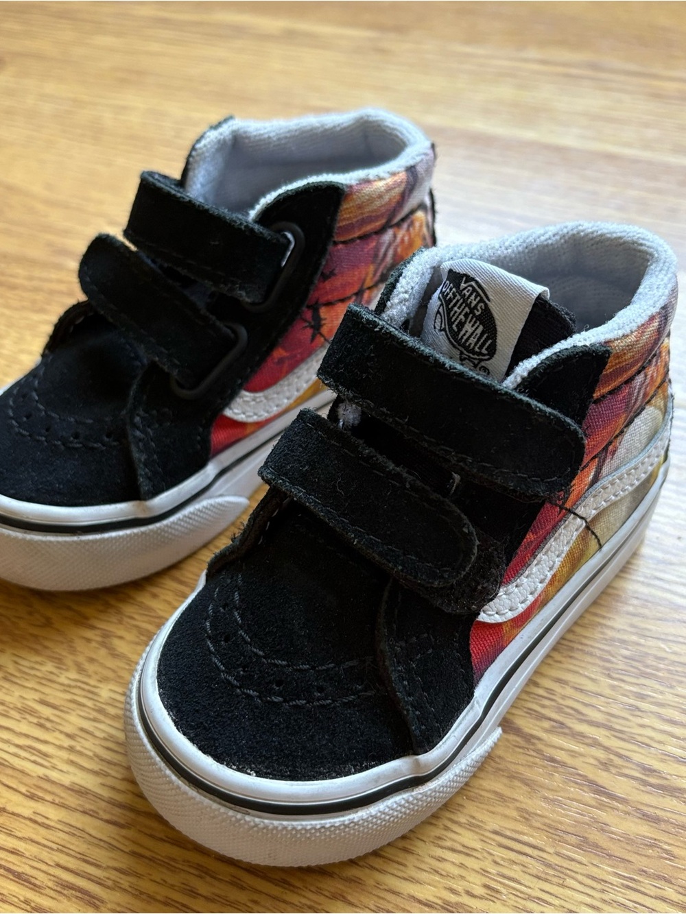 Vans Toddler Kids Black Suede High-Top Sneakers Shark Sunset Skater Sz 4.5